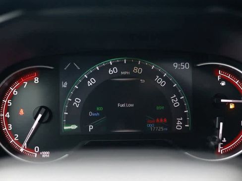 Used 2023 Toyota RAV4 XLE image 34