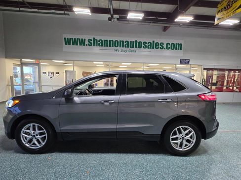 Used 2021 Ford Edge SEL w/ Cargo Accessory Package image 11