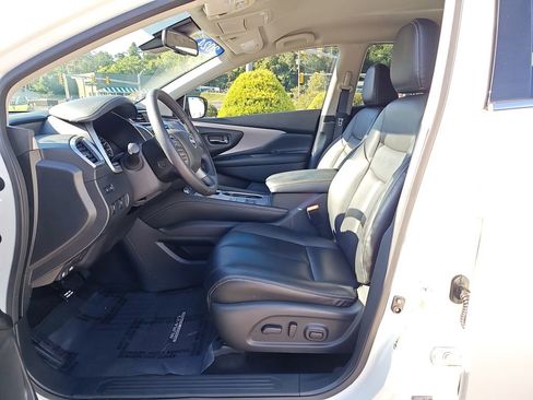 Used 2024 Nissan Murano SV w/ SV Midnight Edition Package image 15