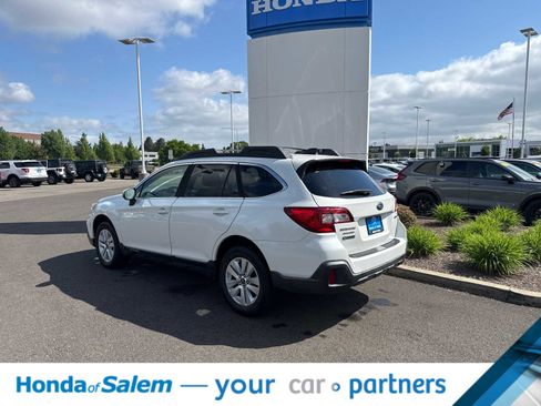 Used 2019 Subaru Outback 2.5i Premium AWD/4WD image 4