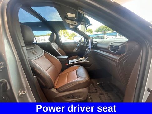 Used 2022 Ford Explorer King Ranch image 25