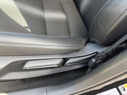 Used 2023 Honda Civic Sport image 14