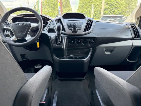 Used 2016 Ford Transit 350 XLT RWD image 12