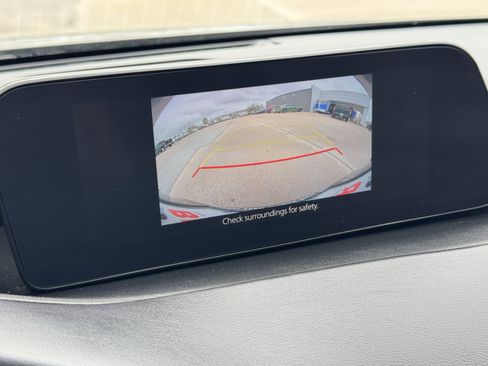 Used 2024 MAZDA MAZDA3 s image 19