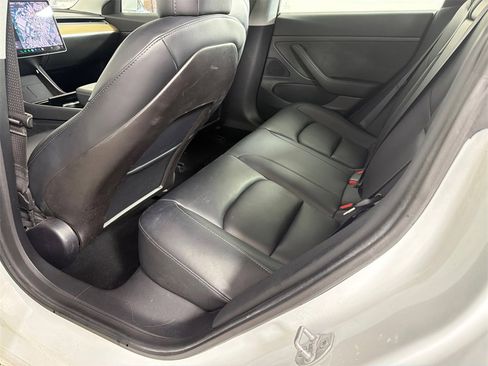 Used 2020 Tesla Model 3 Standard Range Plus image 20