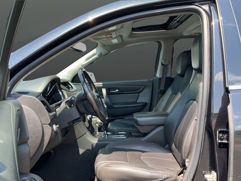 Used 2015 Chevrolet Traverse LT AWD/4WD image 17