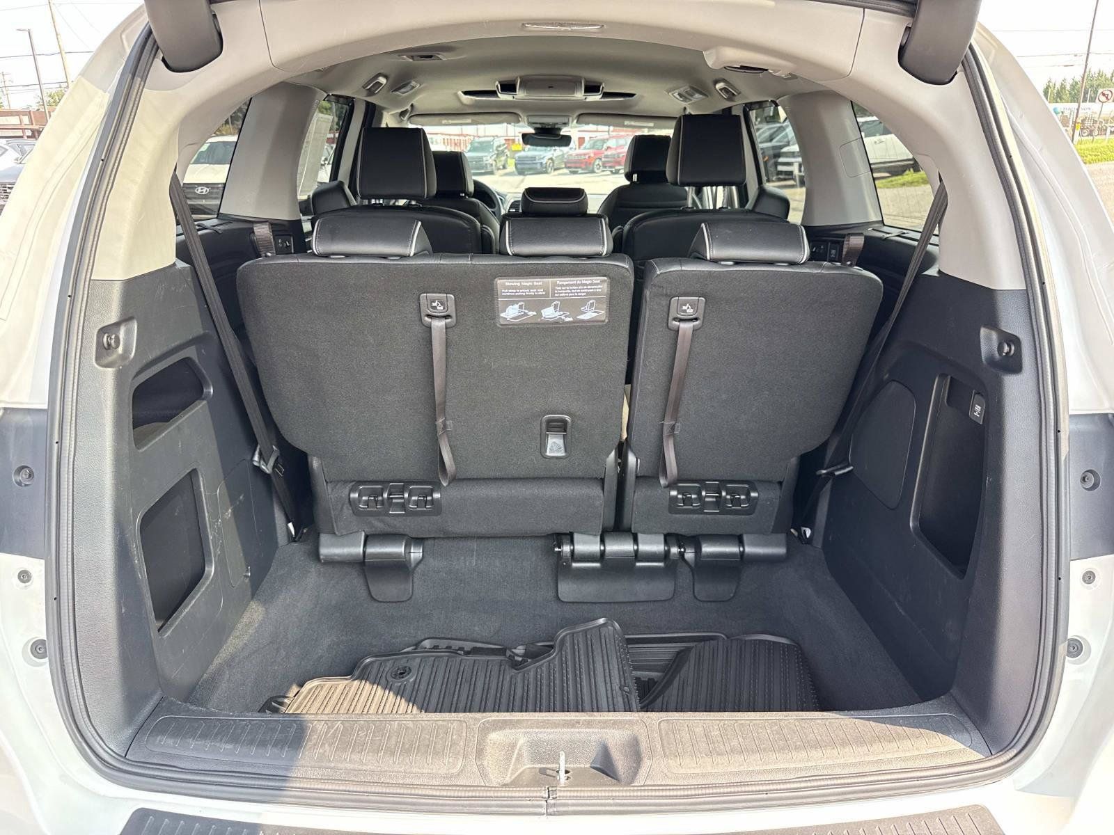Used 2024 Honda Odyssey Elite image 22
