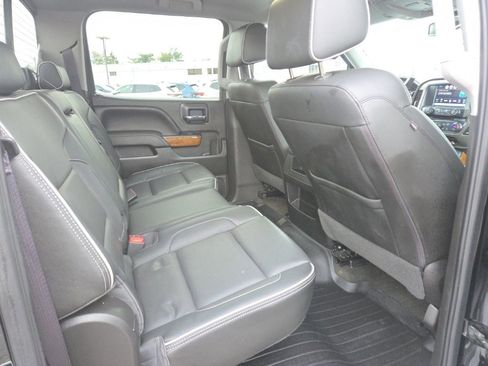 Used 2017 Chevrolet Silverado 1500 High Country image 26