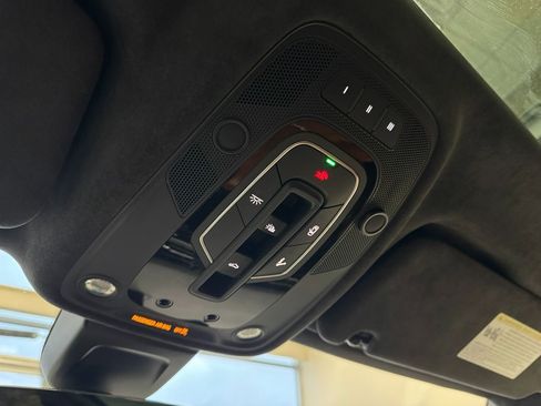 Used 2019 Audi Q7 3.0T Prestige image 41