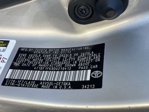 Used 2013 Toyota Camry XLE image 10