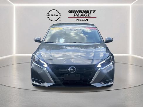 Certified 2023 Nissan Altima 2.5 SV FWD image 29