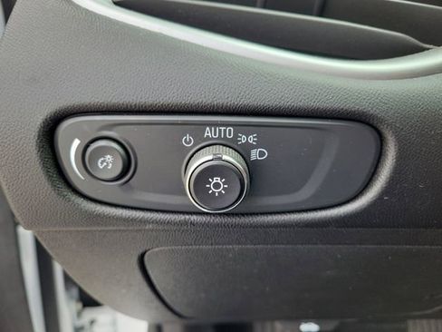 Used 2024 Chevrolet Malibu LT FWD image 24