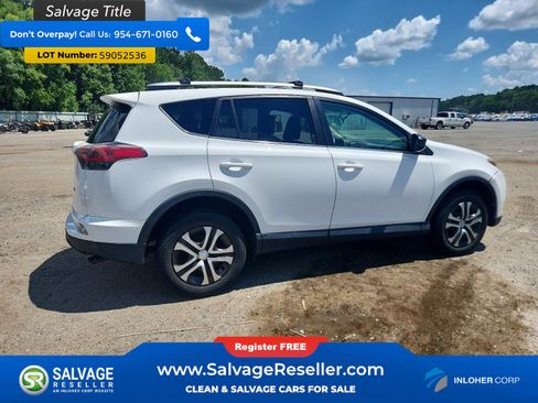 Used 2016 Toyota RAV4 LE FWD image 4