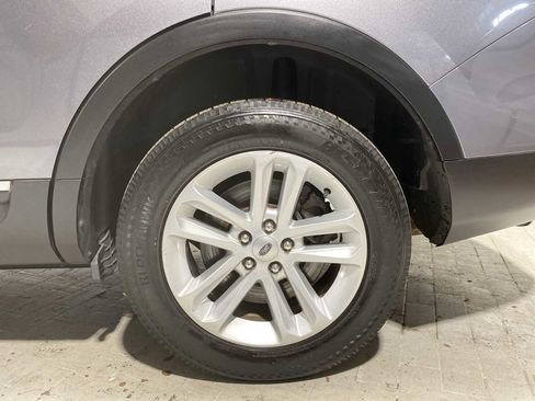 Used 2014 Ford Explorer XLT w/ Equipment Group 202A image 8