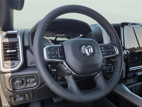 New 2026 RAM 1500 Big Horn AWD/4WD image 24