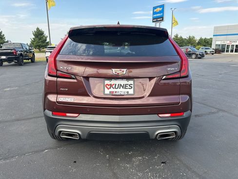 Used 2023 Cadillac XT4 Premium Luxury w/ Cold Weather Package image 11