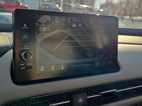 Certified 2023 Honda HR-V EX-L image 18