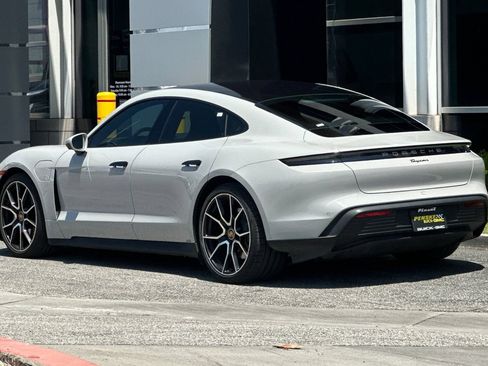 Used 2023 Porsche Taycan RWD image 6