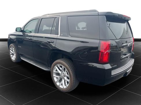 Used 2018 Chevrolet Tahoe LT w/ Luxury Package AWD/4WD image 3