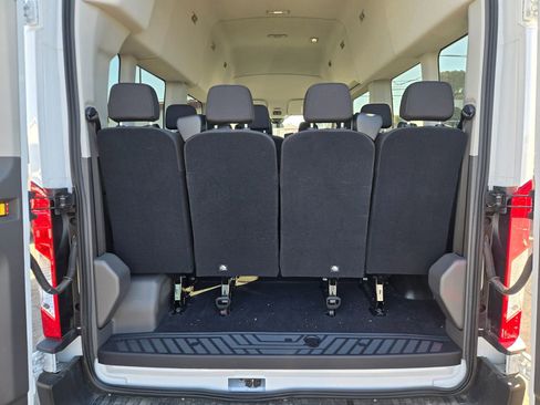 Used 2024 Ford Transit 350 XLT image 12