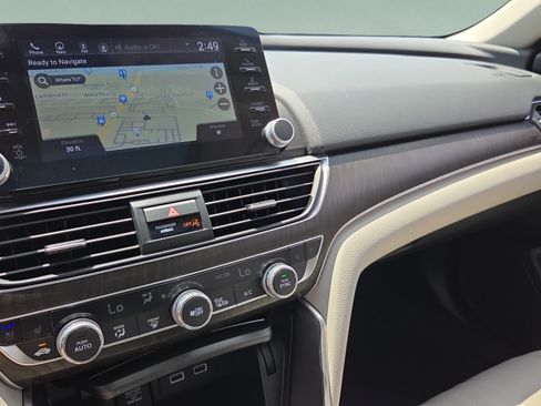 Certified 2021 Honda Accord Touring image 40