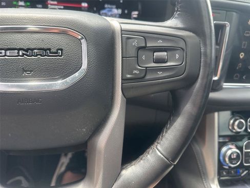 Used 2023 GMC Yukon XL Denali w/ Denali Reserve Package AWD/4WD image 26