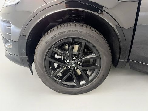 New 2026 Land Rover Discovery Sport Landmark AWD/4WD image 32