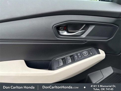 Used 2025 Honda Accord SE image 7