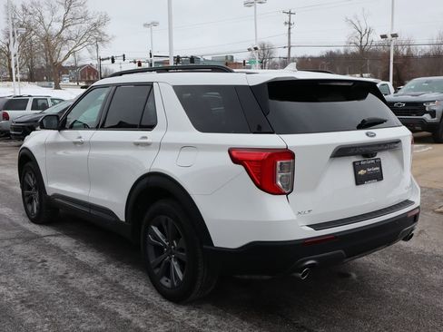 Used 2023 Ford Explorer XLT w/ Equipment Group 202A image 29