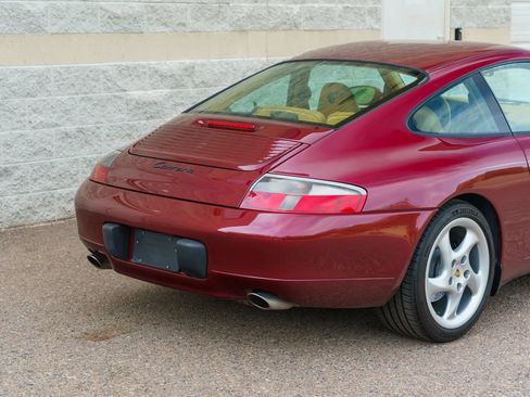 Used 2000 Porsche 911 Carrera image 55