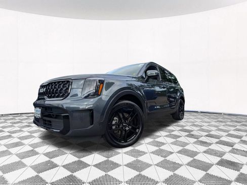Used 2024 Kia Telluride EX X-Line AWD/4WD image 2