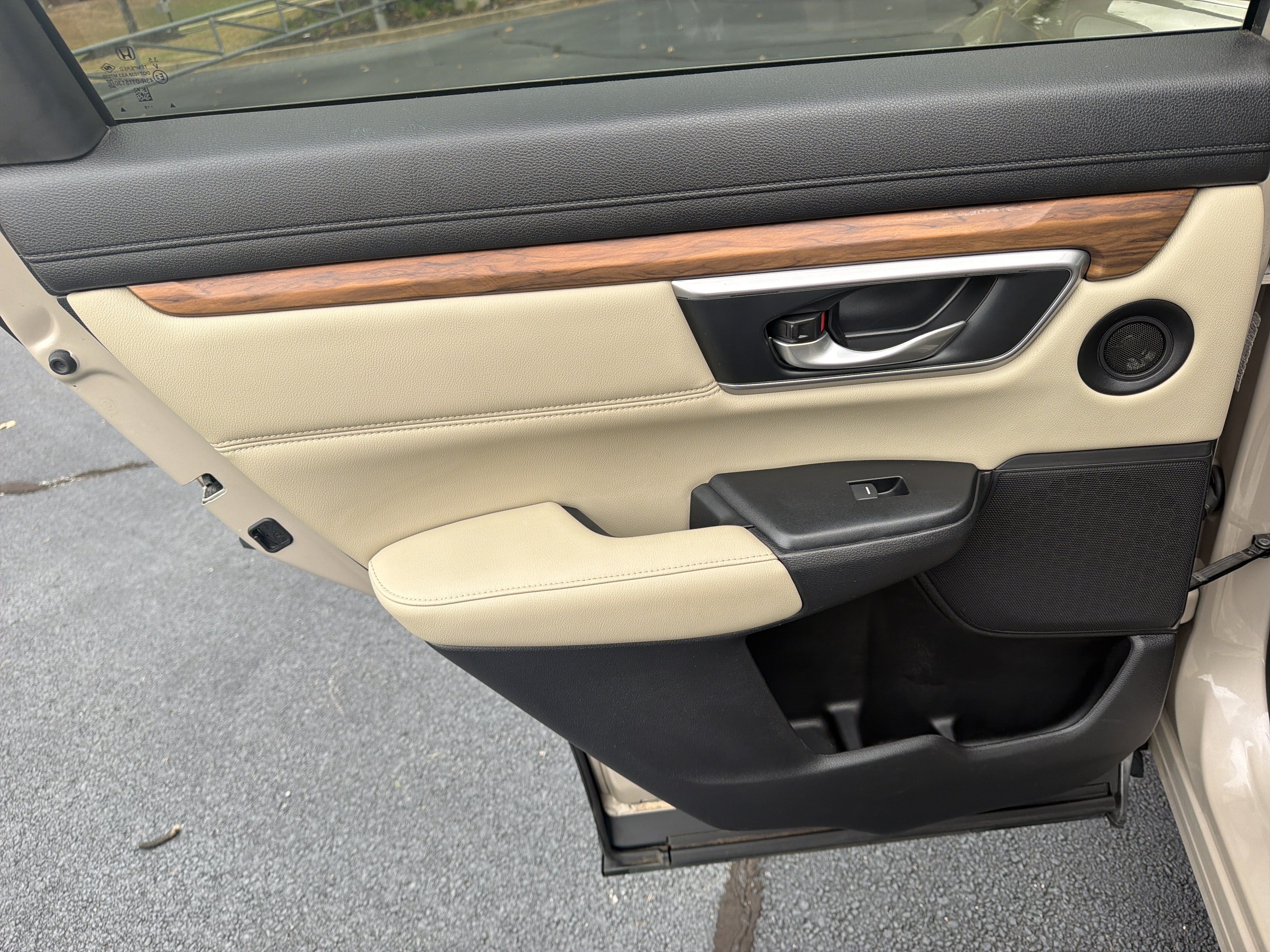 Used 2019 Honda CR-V EX-L image 27