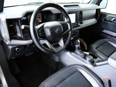 Certified 2023 Ford Bronco Badlands AWD/4WD image 3