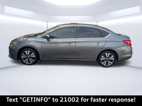 Used 2019 Nissan Sentra SV w/ Special Edition Package FWD image 8