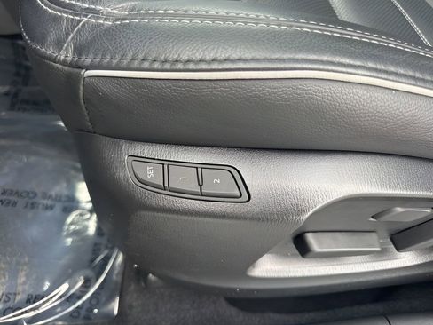 Used 2025 MAZDA CX-5 AWD 2.5 S w/ Preferred Package image 11