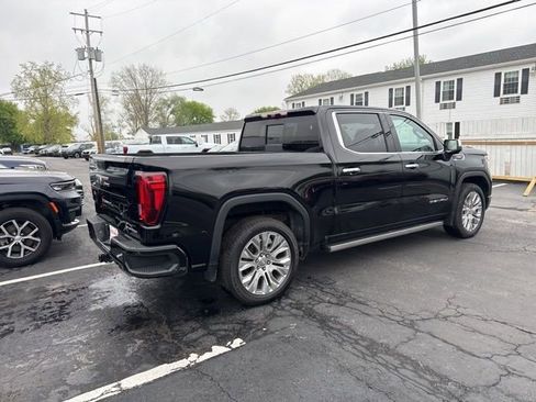 Certified 2022 GMC Sierra 1500 Denali w/ Denali Reserve Package AWD/4WD image 8