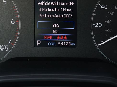 Used 2024 Toyota Corolla SE FWD image 4