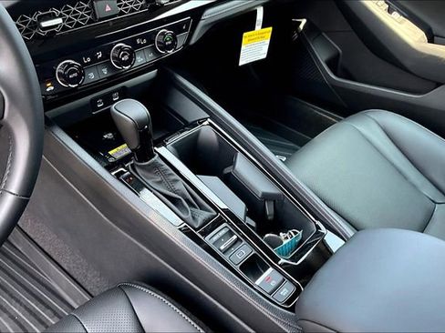 New 2025 Honda Accord EX-L image 8