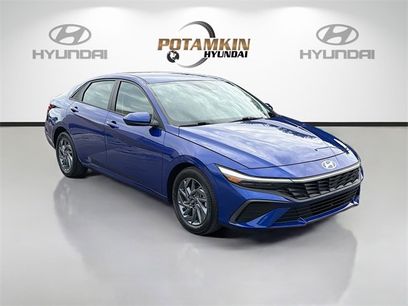 Used 2024 Hyundai Elantra SEL