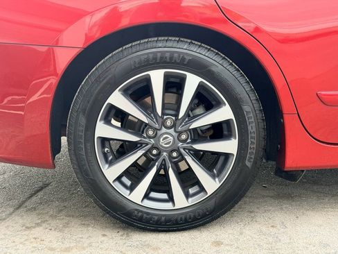 Used 2016 Nissan Altima 2.5 SL w/ 2.5 Technology w/LED Package image 28