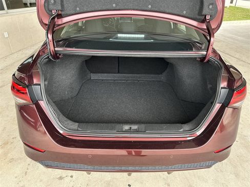 Used 2023 Nissan Sentra SV image 29