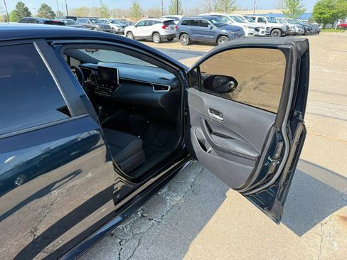 Used 2019 Toyota Corolla SE FWD image 22
