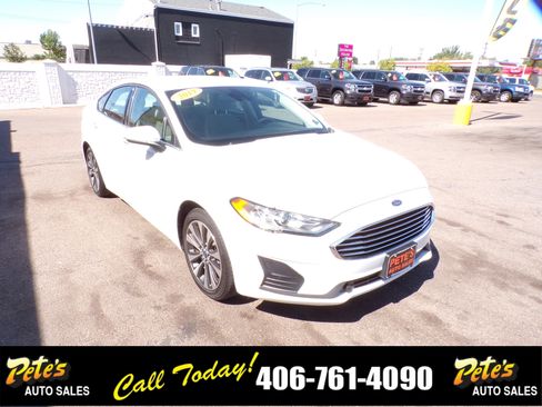Used 2019 Ford Fusion SE image 6