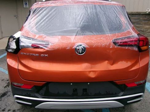 Used 2023 Buick Encore GX Select FWD image 8