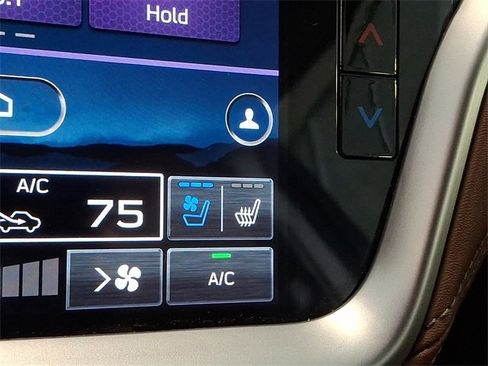 Certified 2022 Subaru Outback Touring w/ Popular Package #2 image 26