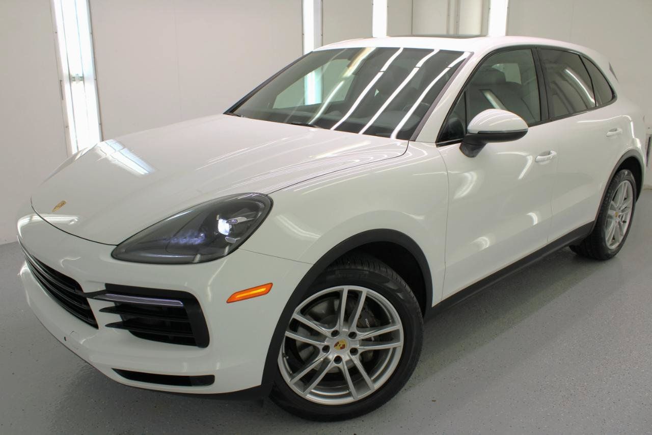 Used 2020 Porsche Cayenne AWD/4WD image 2