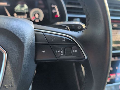 Used 2022 Audi Q7 Premium Plus w/ Premium Plus Package image 21