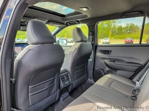 New 2026 Subaru Outback Limited AWD/4WD image 12
