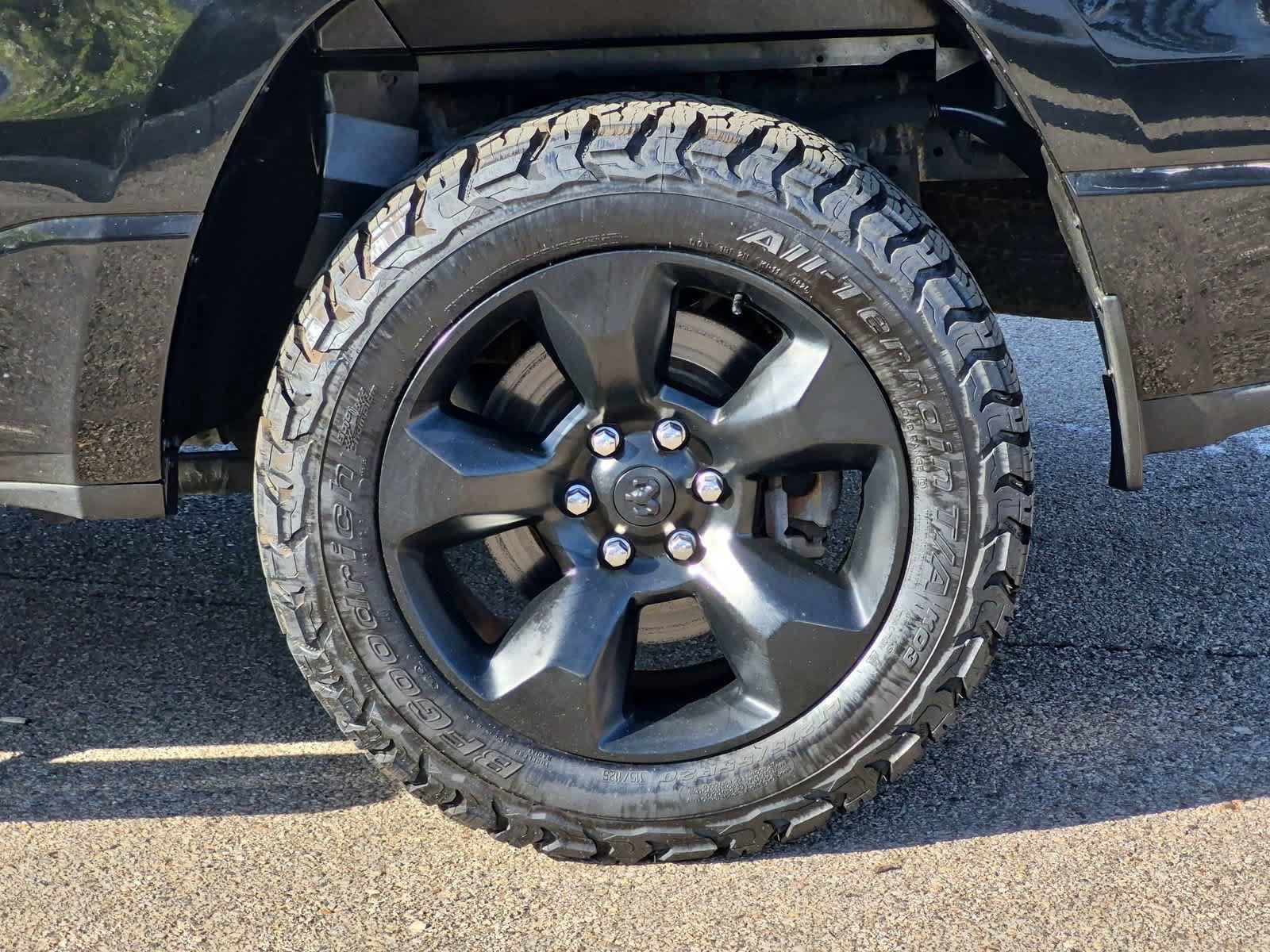 Used 2019 RAM 1500 Big Horn AWD/4WD image 14