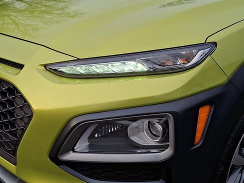 Used 2020 Hyundai Kona Ultimate w/ Cargo Package image 29